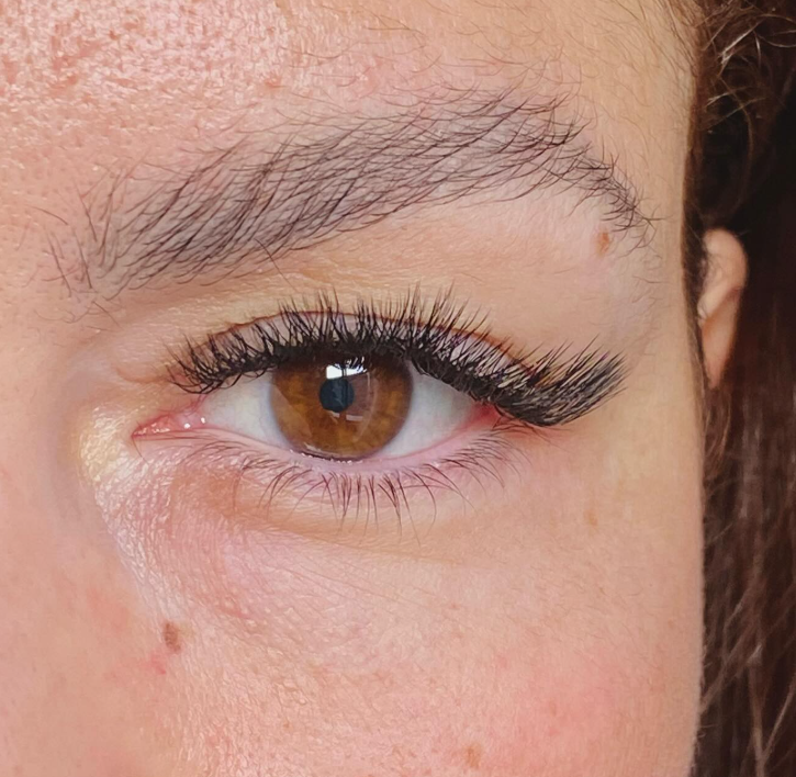 Estilo Fox Eyes